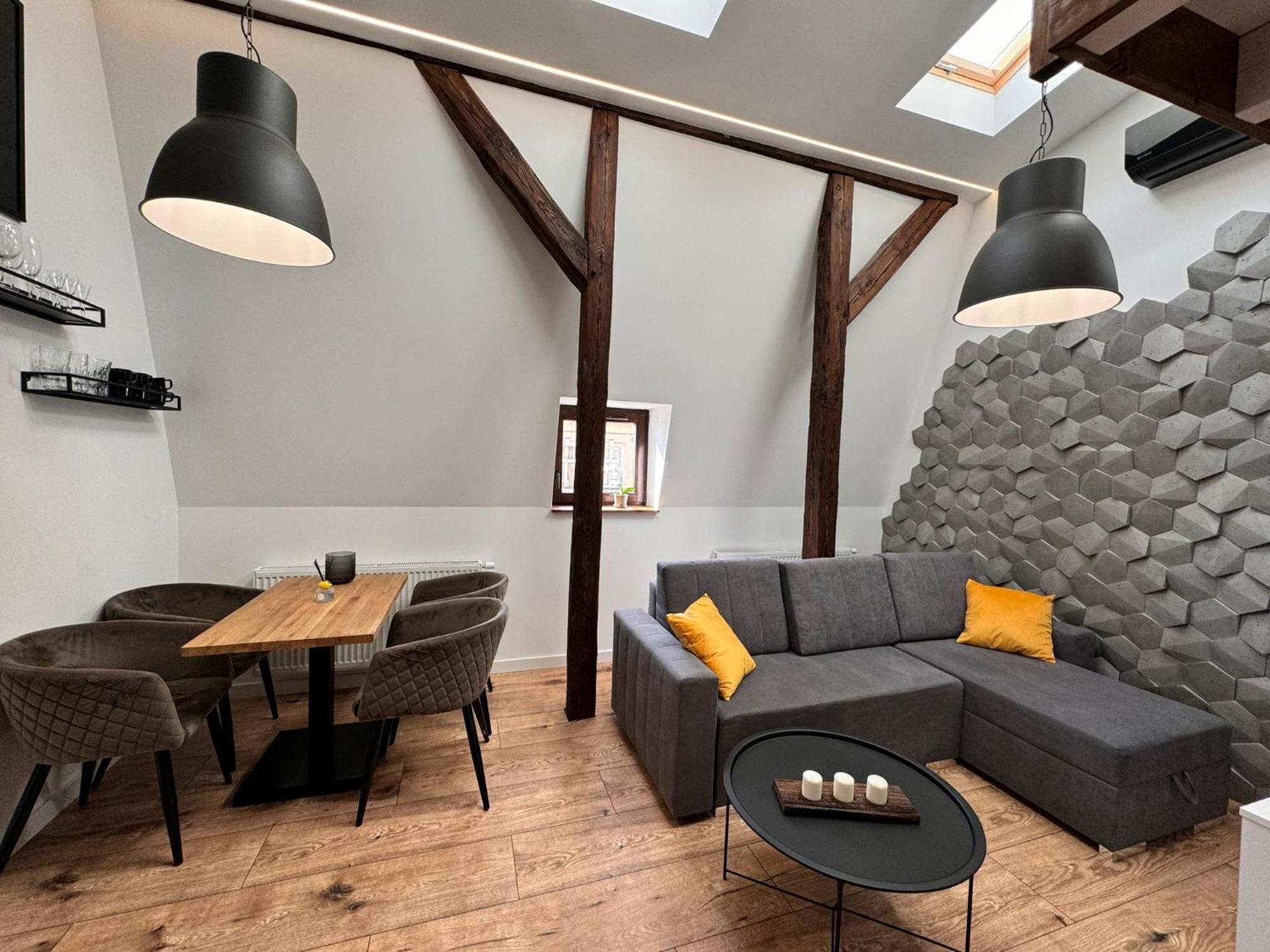 Loft In The City Center By Kobiela Apartments Katowice Bagian luar foto