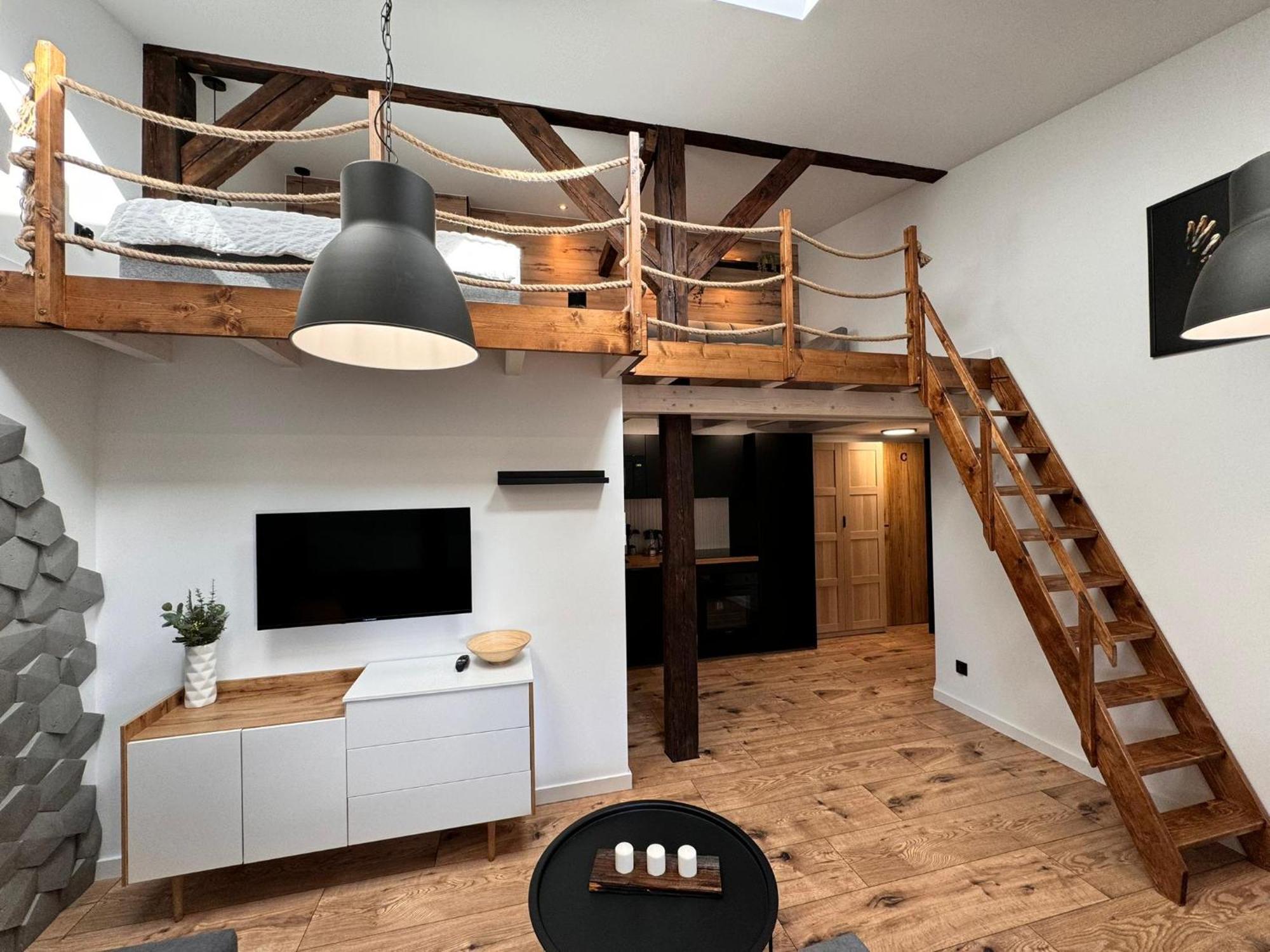 Loft In The City Center By Kobiela Apartments Katowice Bagian luar foto