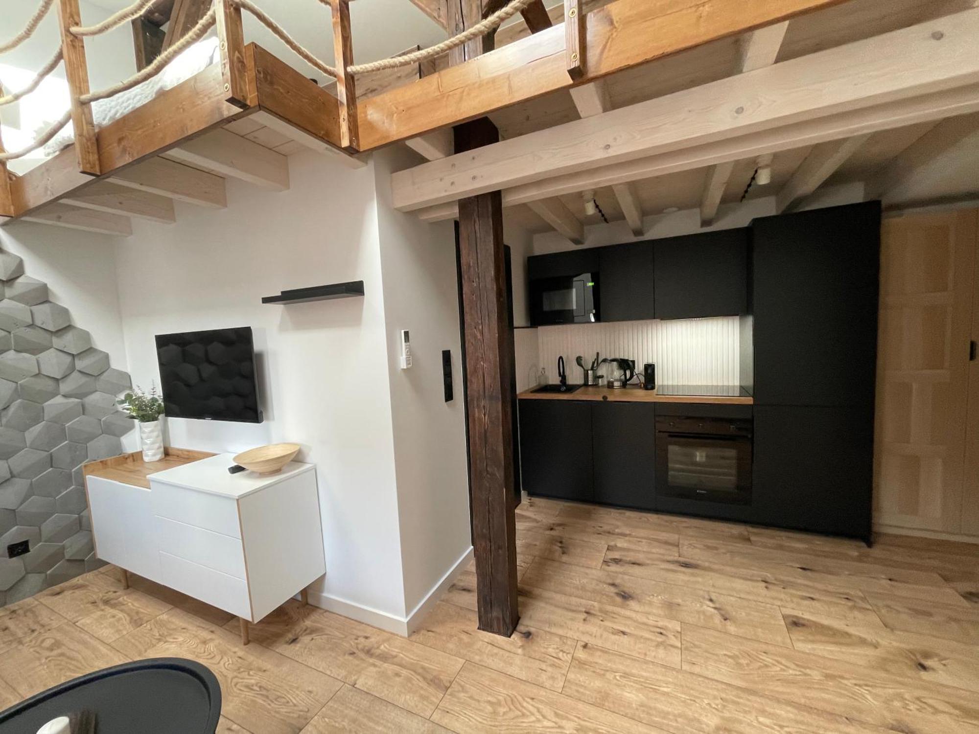 Loft In The City Center By Kobiela Apartments Katowice Bagian luar foto