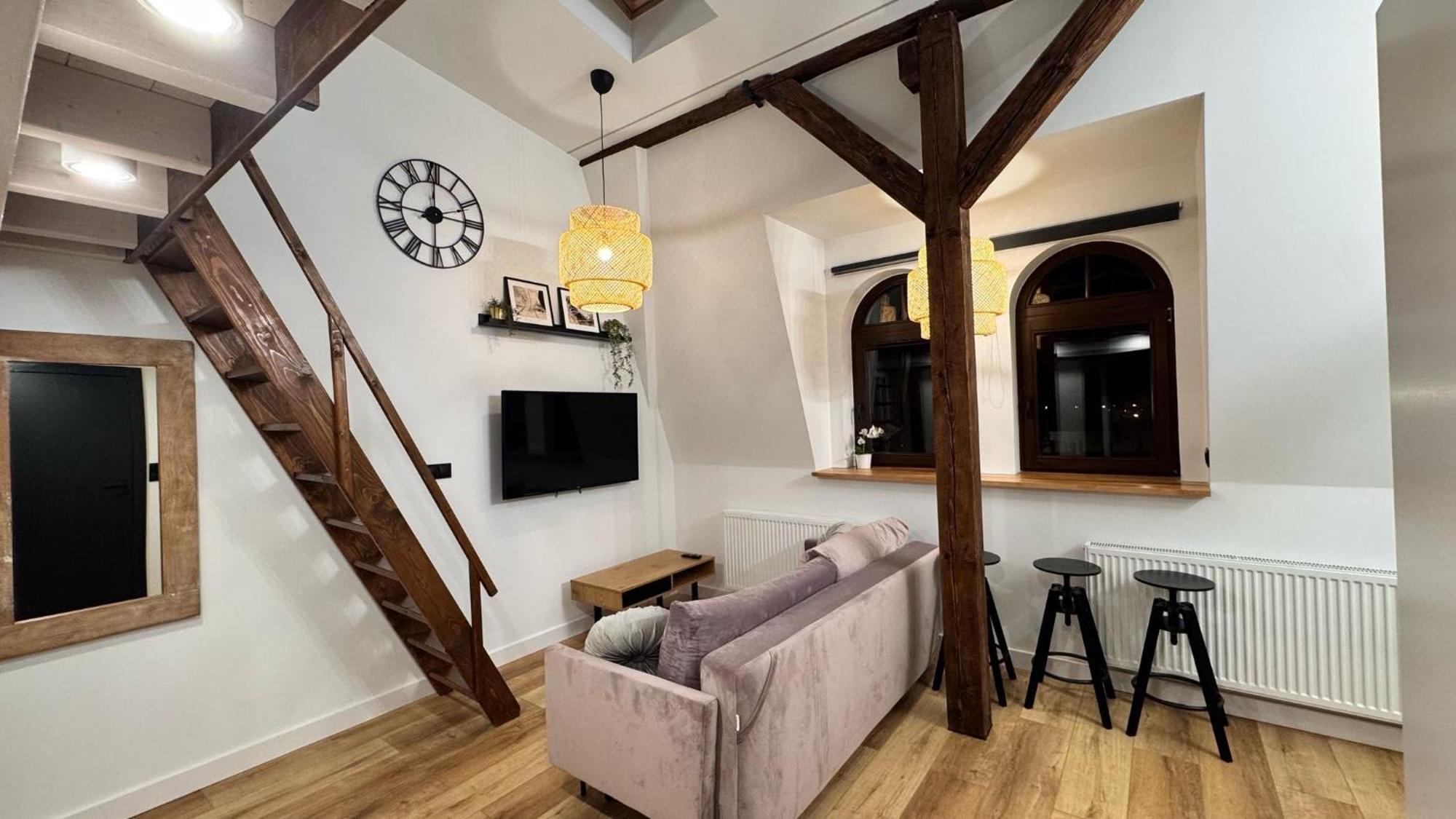 Loft In The City Center By Kobiela Apartments Katowice Bagian luar foto