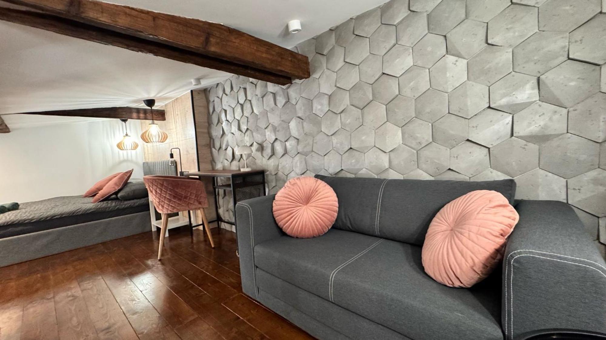 Loft In The City Center By Kobiela Apartments Katowice Bagian luar foto